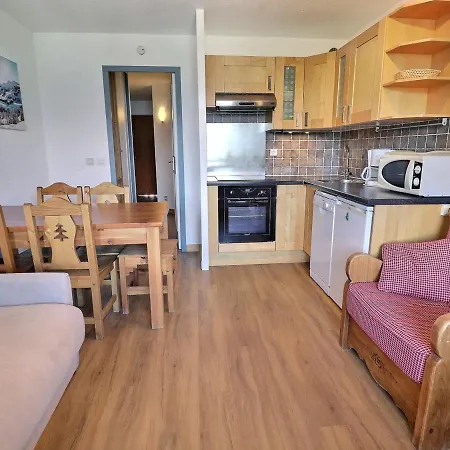 Apartment La Tania 4 Pers, Skis Aux Pieds, 2 Pieces, Balcon, Grand Bois A - Fr-1-182a-19 Courchevel